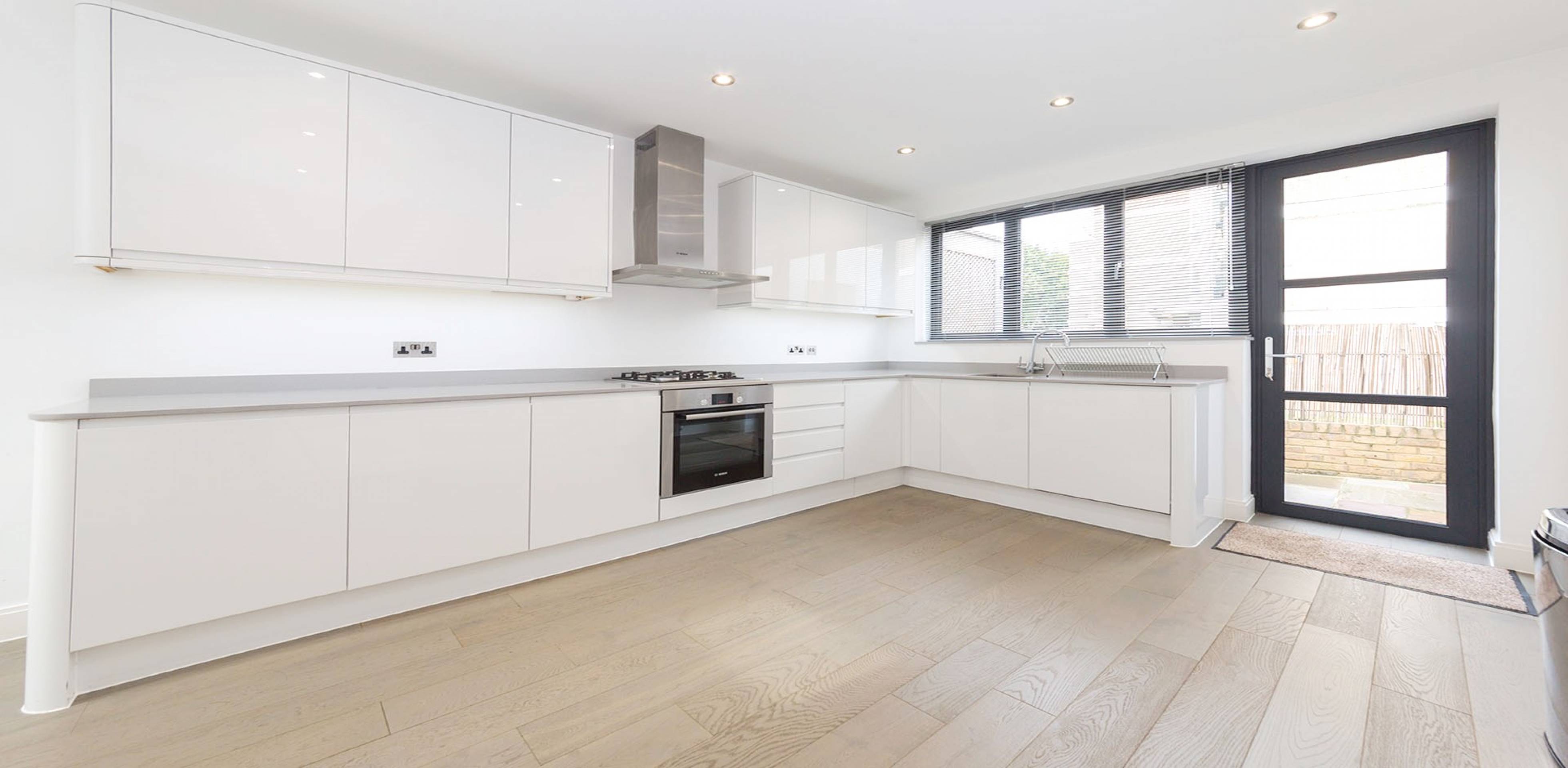 			2 Bedroom, 1 bath, 1 reception Apartment			 Cressy Road, HAMPSTEAD HEATH NW3